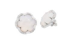 14K White gold earrings with diamonds and moonstone